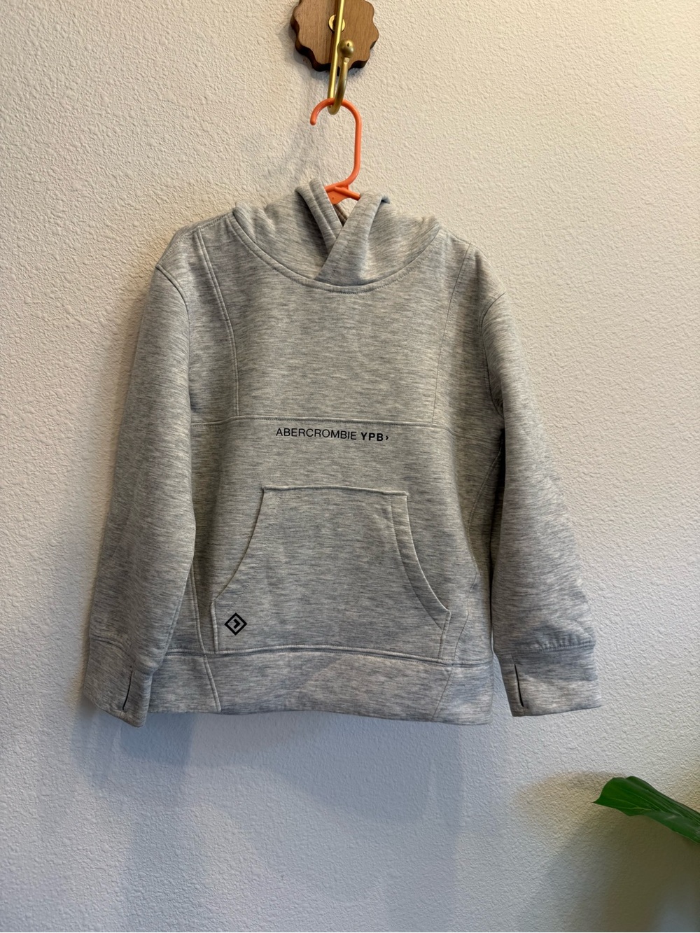 Abercrombie YPB Kids Light Gray Hooded Pullover | Sz 5/6